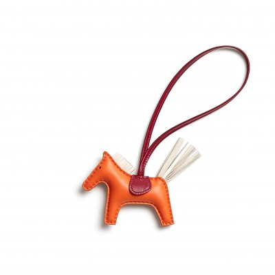 HERMÈS RODEO PM CHARM H064929CADY